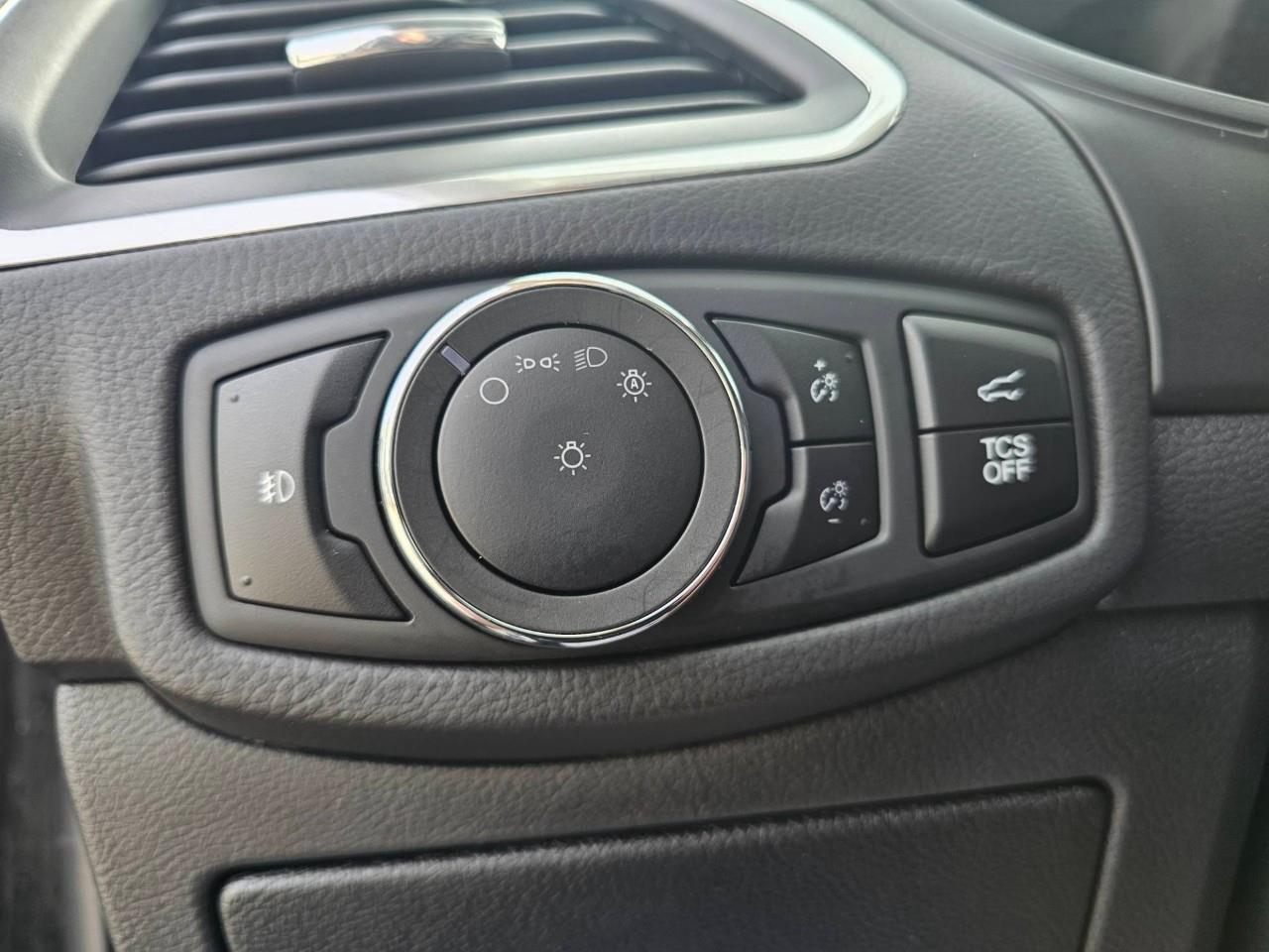 2024 Ford Edge TITANIUM 4DR ALL-WHEEL DRIVE Photo