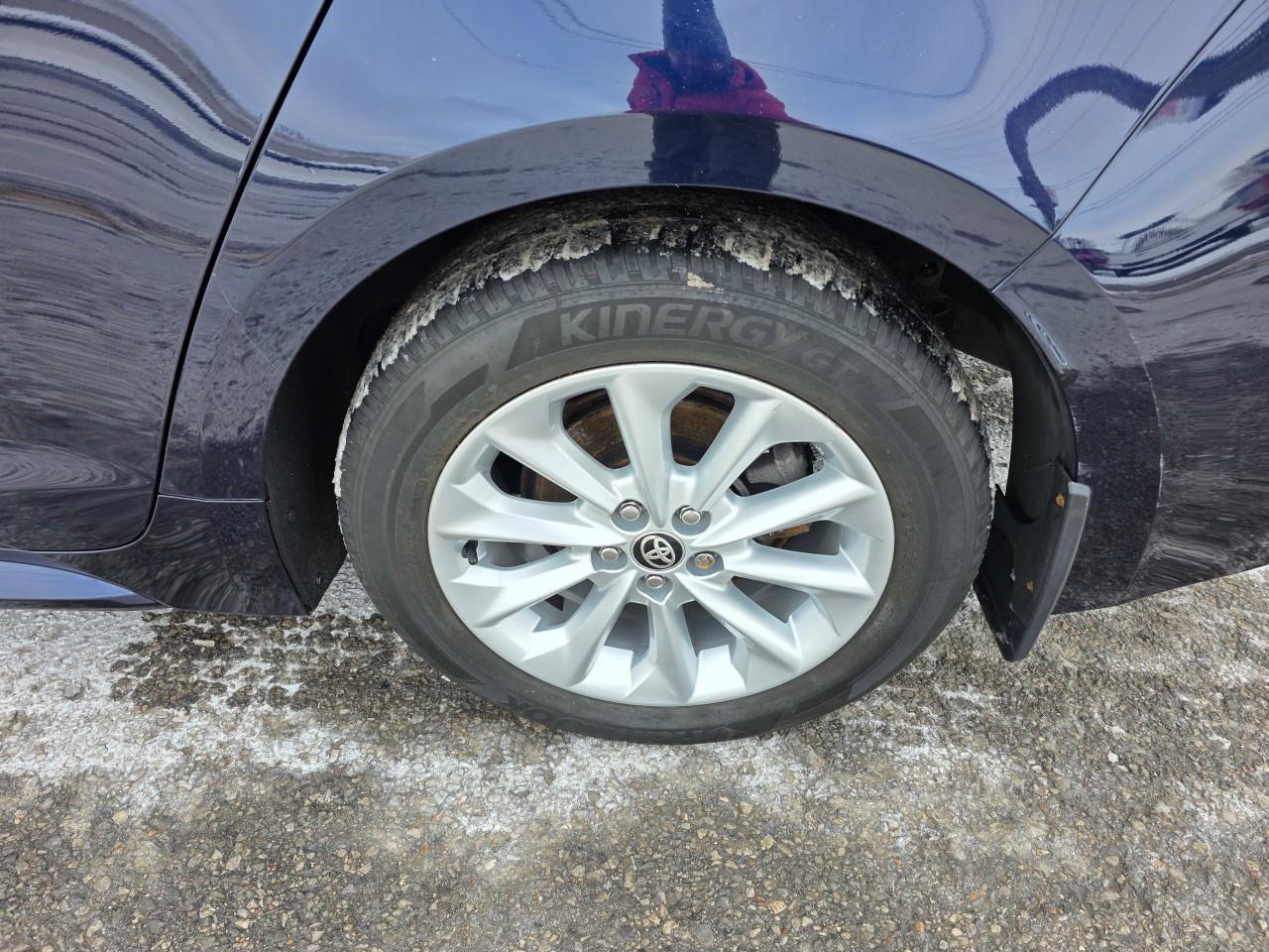 2020 Toyota Corolla XLE (CVT) 4dr Sedan Photo