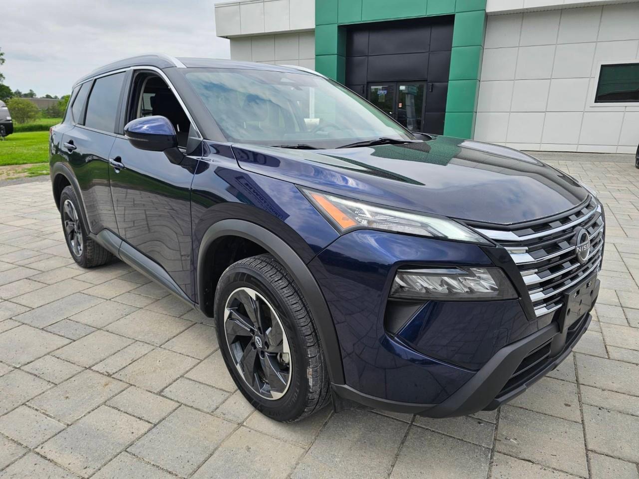 2024 Nissan Rogue SV Moonroof 4dr All-Wheel Drive Sport Utility Photo
