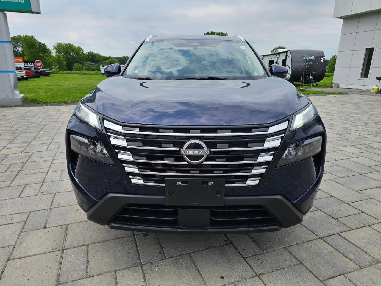 2024 Nissan Rogue SV Moonroof 4dr All-Wheel Drive Sport Utility Photo