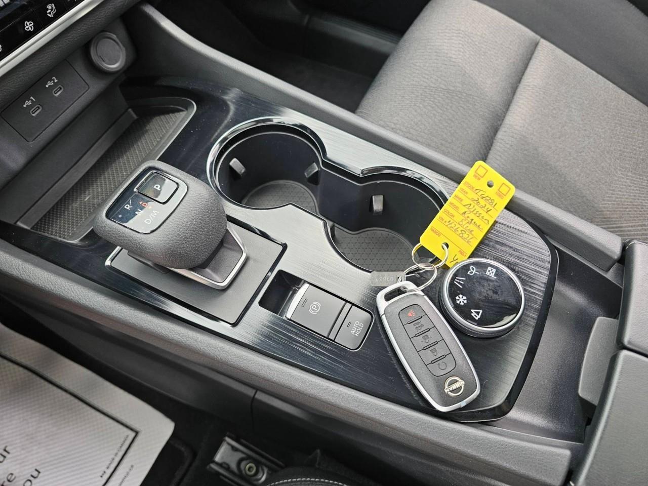 2024 Nissan Rogue SV Moonroof 4dr All-Wheel Drive Sport Utility Photo