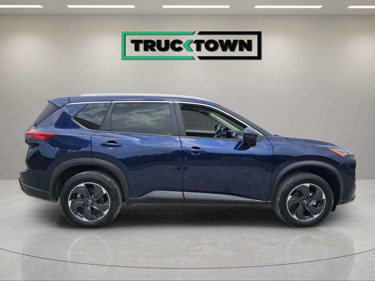 2024 Nissan Rogue SV Moonroof 4dr All-Wheel Drive Sport Utility Photo