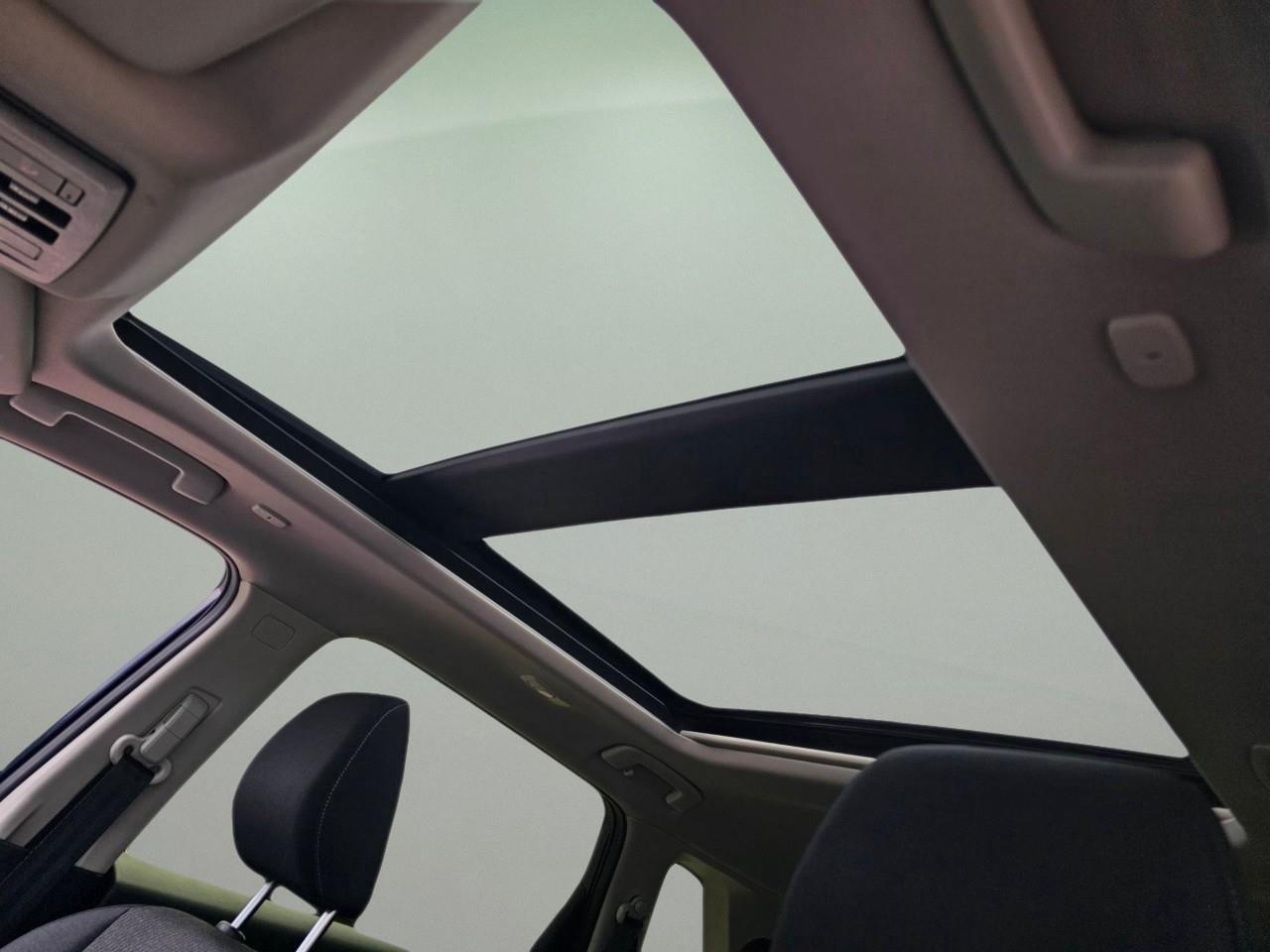 2024 Nissan Rogue SV Moonroof 4dr All-Wheel Drive Sport Utility Photo