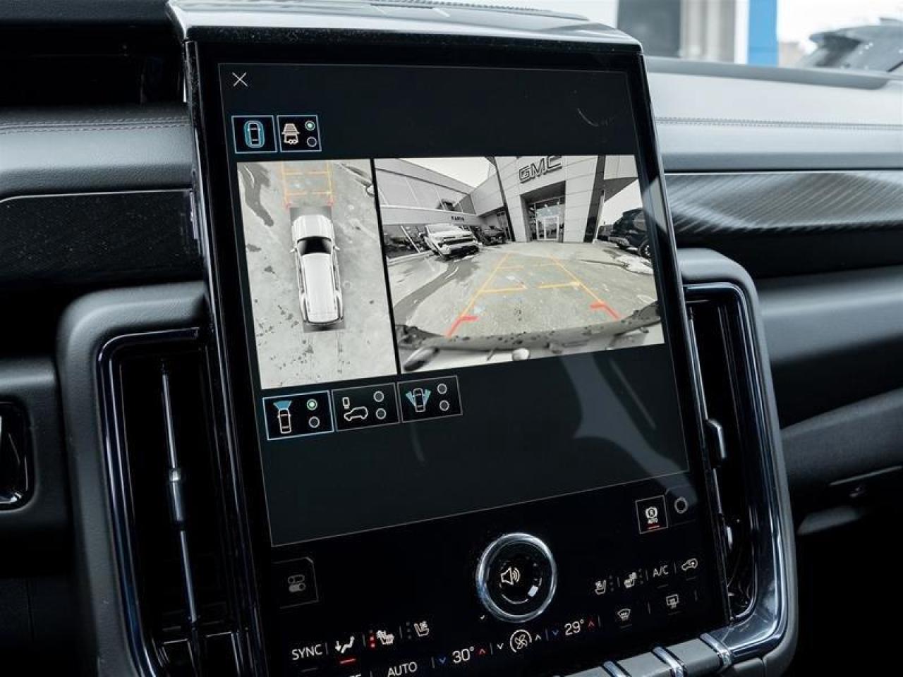 2026 GMC Yukon AT4 4dr 4x4 Photo