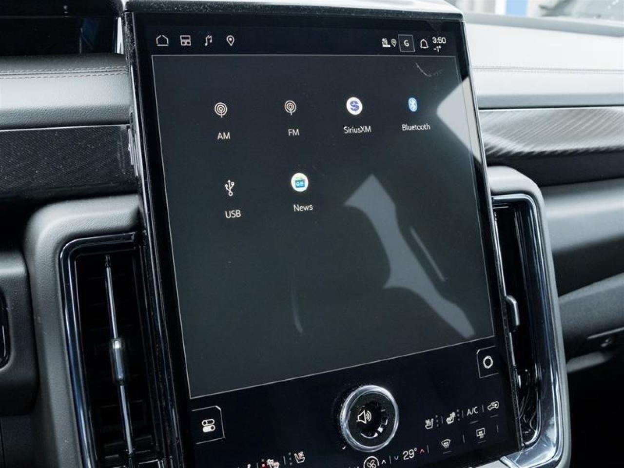 2026 GMC Yukon AT4 4dr 4x4 Photo