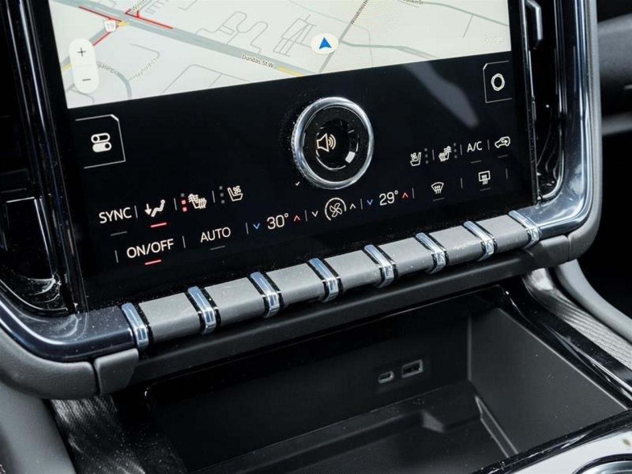 2026 GMC Yukon AT4 4dr 4x4 Photo