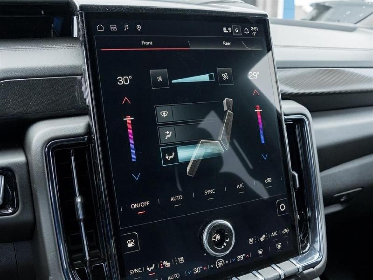 2026 GMC Yukon AT4 4dr 4x4 Photo