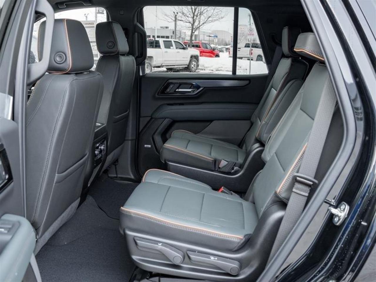 2026 GMC Yukon AT4 4dr 4x4 Photo