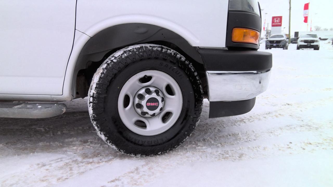 2019 GMC Savana 2500 Work Van Rear-Wheel Drive Cargo Van Photo