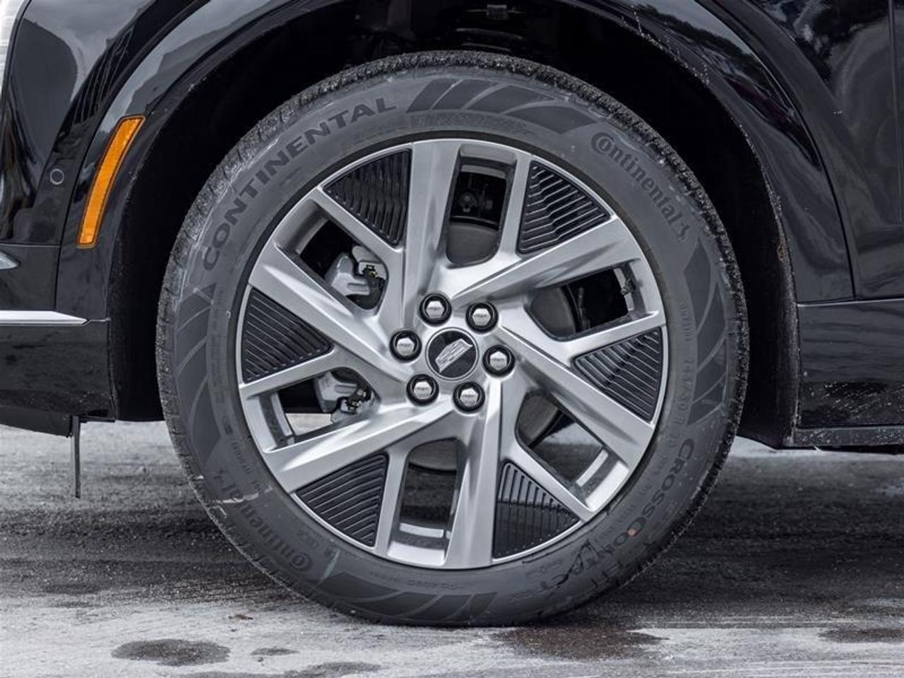 2026 Cadillac OPTIQ Luxury 4dr Photo
