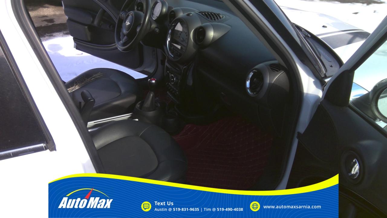 2011 MINI Cooper Countryman Base 4dr Front-Wheel Drive Sports Activity Vehicle Photo