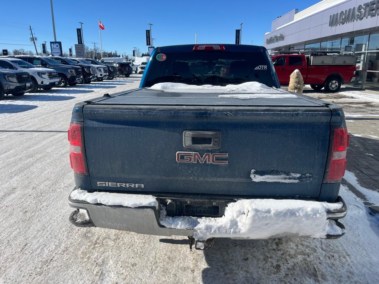 2018 GMC Sierra 1500 4WD Crew Cab Short Box Photo