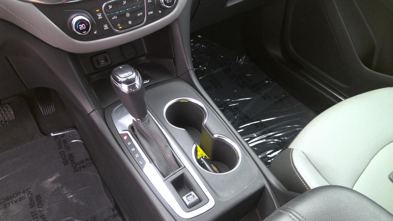 2018 Chevrolet Equinox Premier Front-Wheel Drive Photo