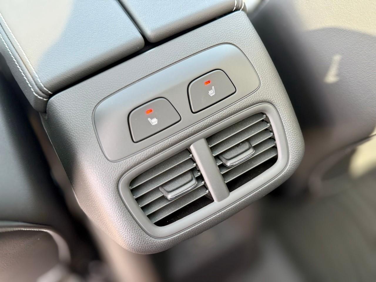 2026 Buick Envision Sport Touring 4dr All-Wheel Drive Photo