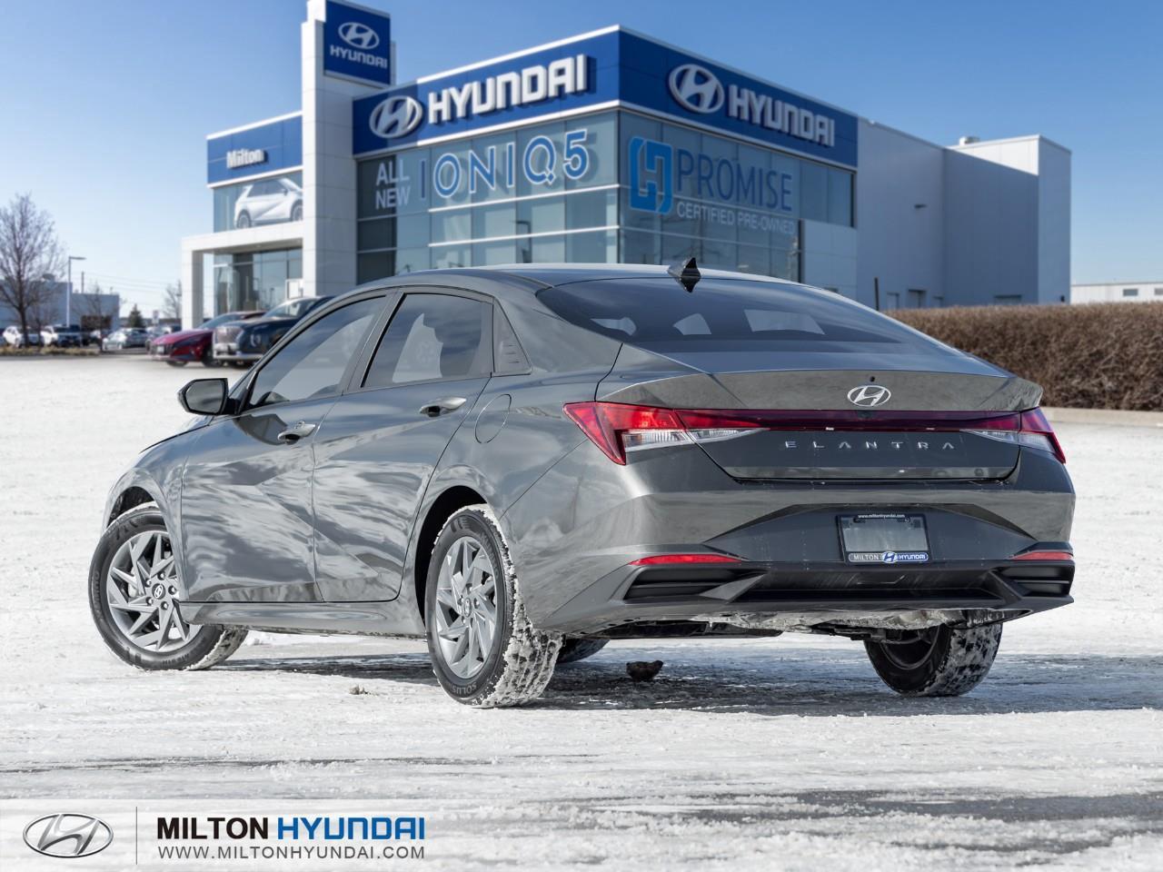 2023 Hyundai Elantra PREFERRED 4DR SEDAN Photo4