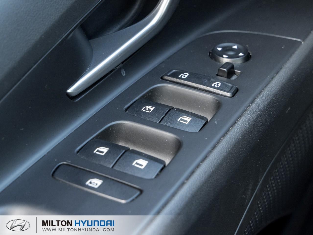 2023 Hyundai Elantra PREFERRED 4DR SEDAN Photo