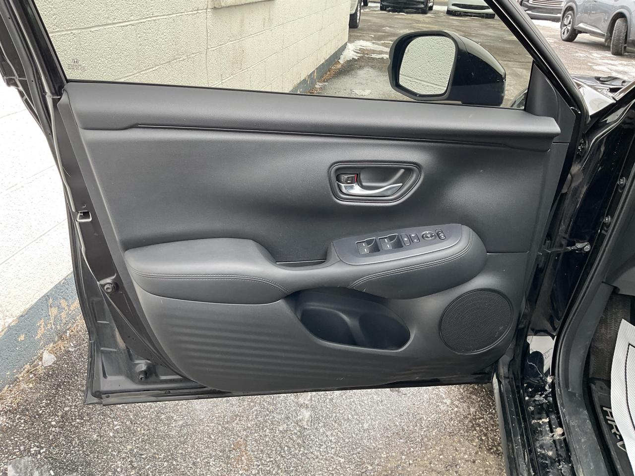 2023 Honda HR-V LX 4dr Front-Wheel Drive Photo