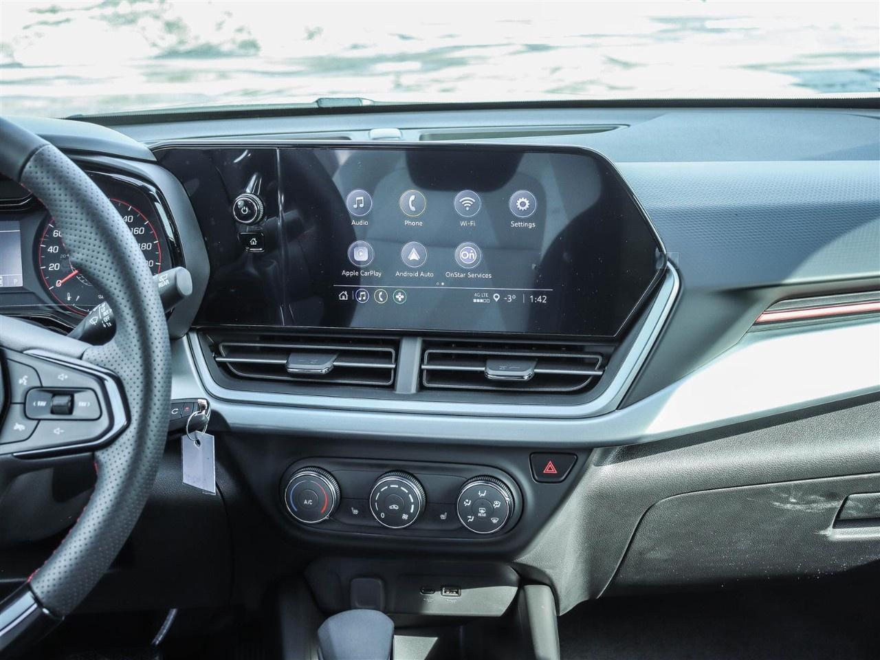 2026 Chevrolet Trax FWD 4dr 1RS Photo
