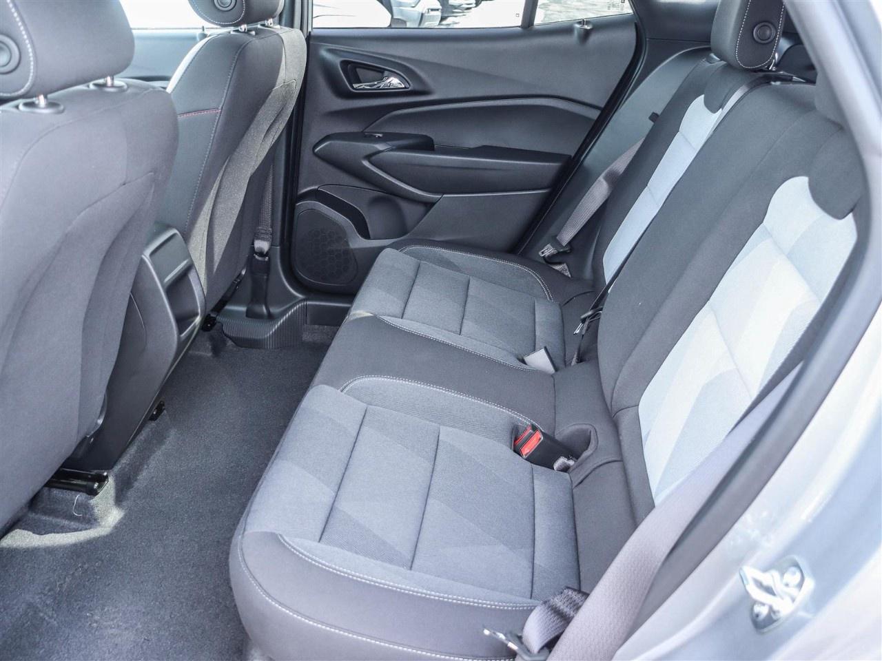 2026 Chevrolet Trax FWD 4dr 1RS Photo