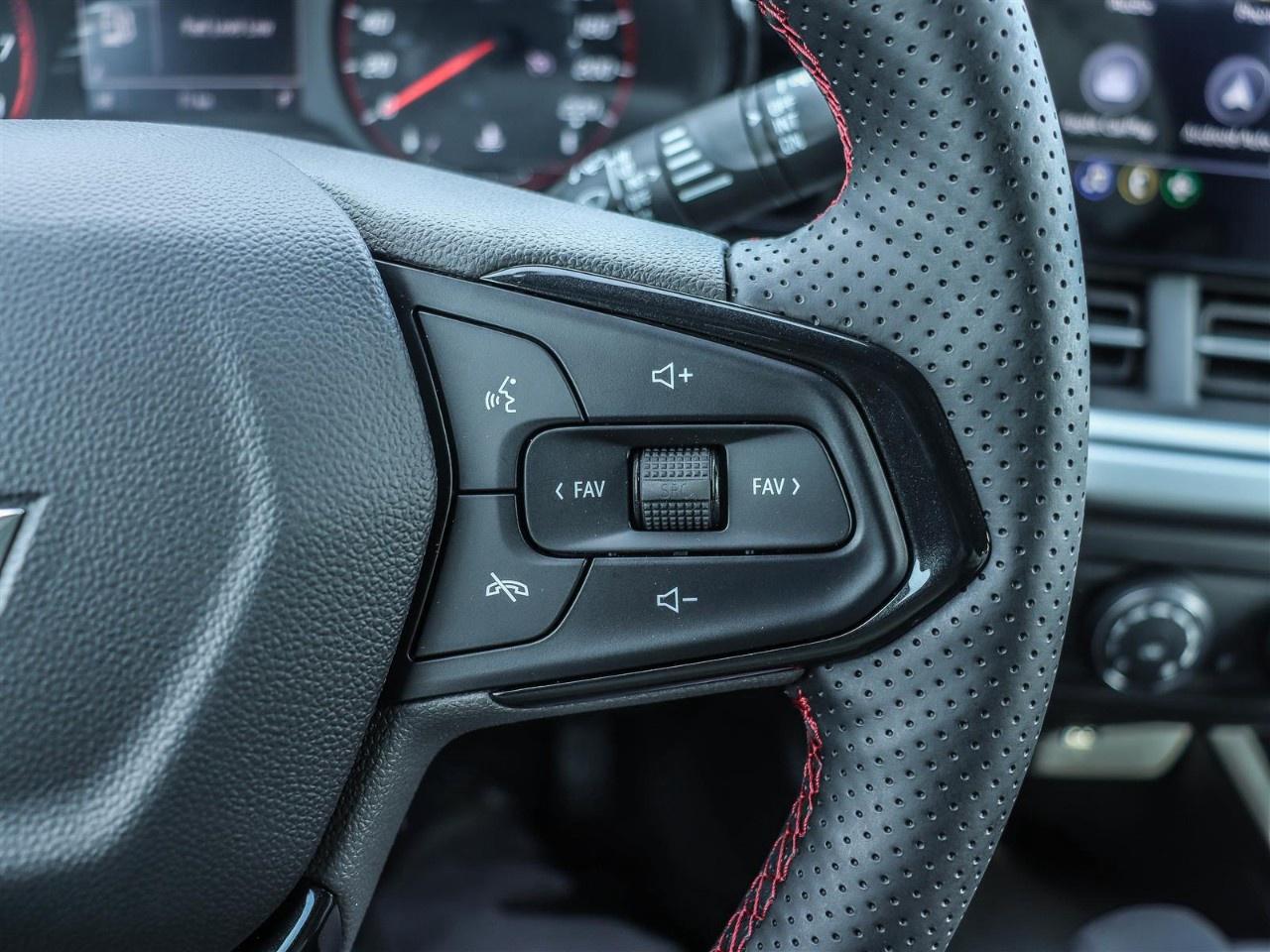 2026 Chevrolet Trax FWD 4dr 1RS Photo
