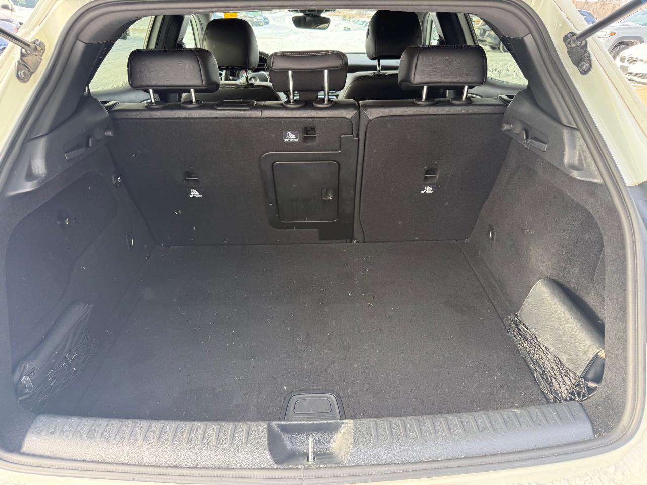 2015 Mercedes-Benz GLA-Class Base GLA 250 4dr All-Wheel Drive 4MATIC Photo