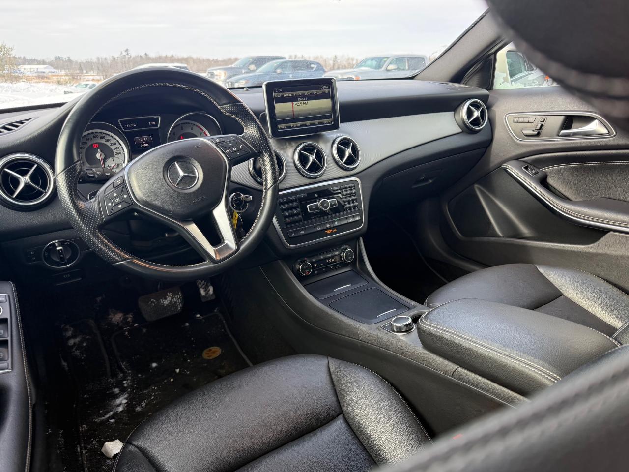 2015 Mercedes-Benz GLA-Class Base GLA 250 4dr All-Wheel Drive 4MATIC Photo