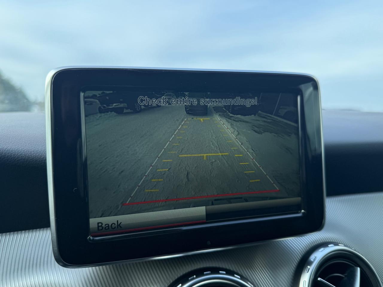 2015 Mercedes-Benz GLA-Class Base GLA 250 4dr All-Wheel Drive 4MATIC Photo