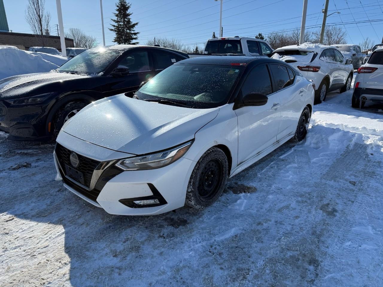 2022 Nissan Sentra SR Midnight Edition 4dr Sedan Photo