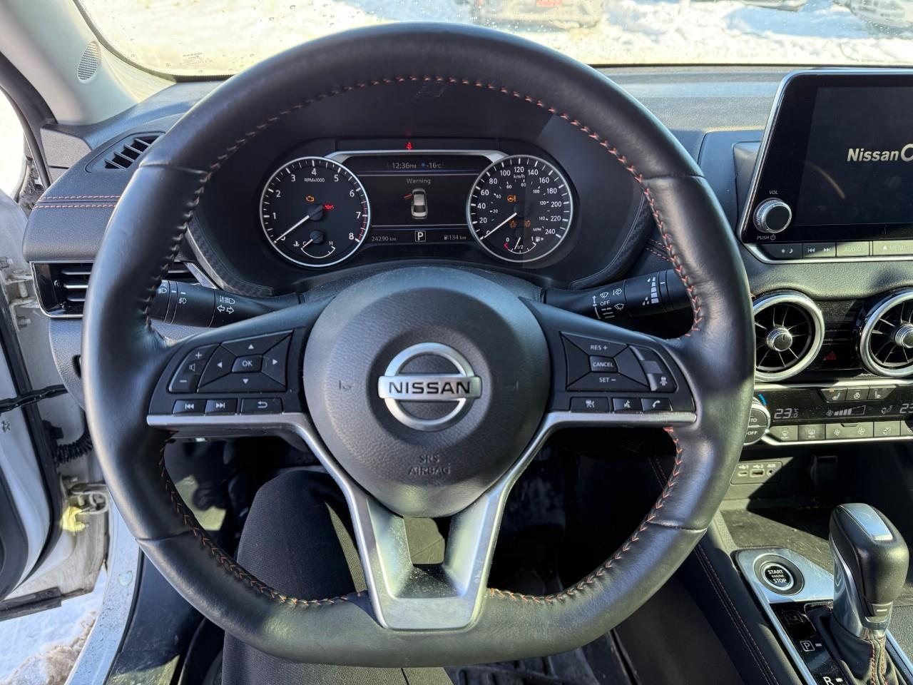 2022 Nissan Sentra SR Midnight Edition 4dr Sedan Photo3