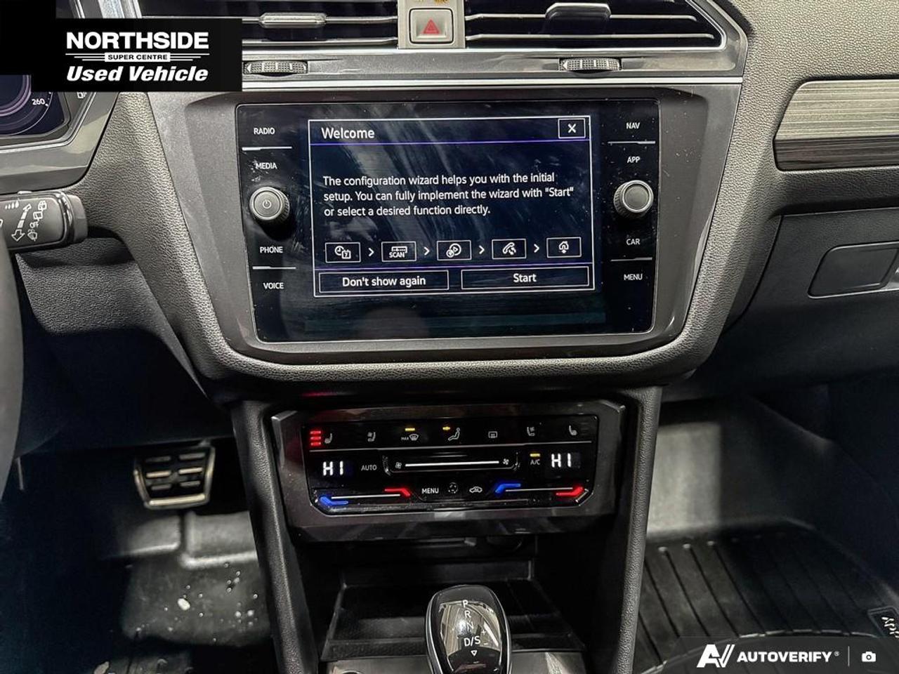 2023 Volkswagen Tiguan Highline R-LINE 4dr All-wheel Drive 4MOTION Photo
