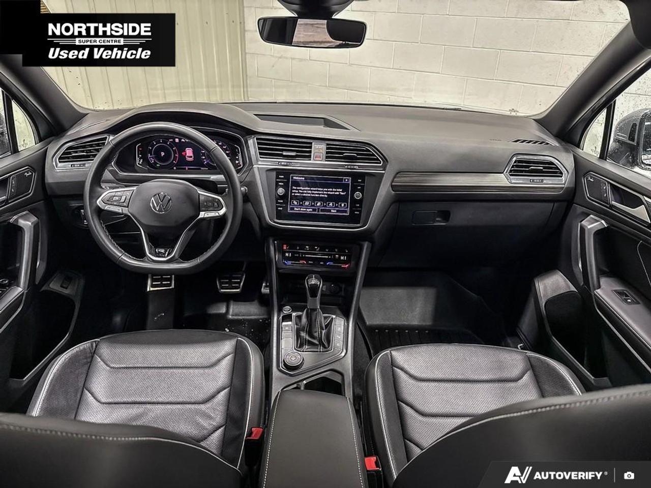 2023 Volkswagen Tiguan Highline R-LINE 4dr All-wheel Drive 4MOTION Photo