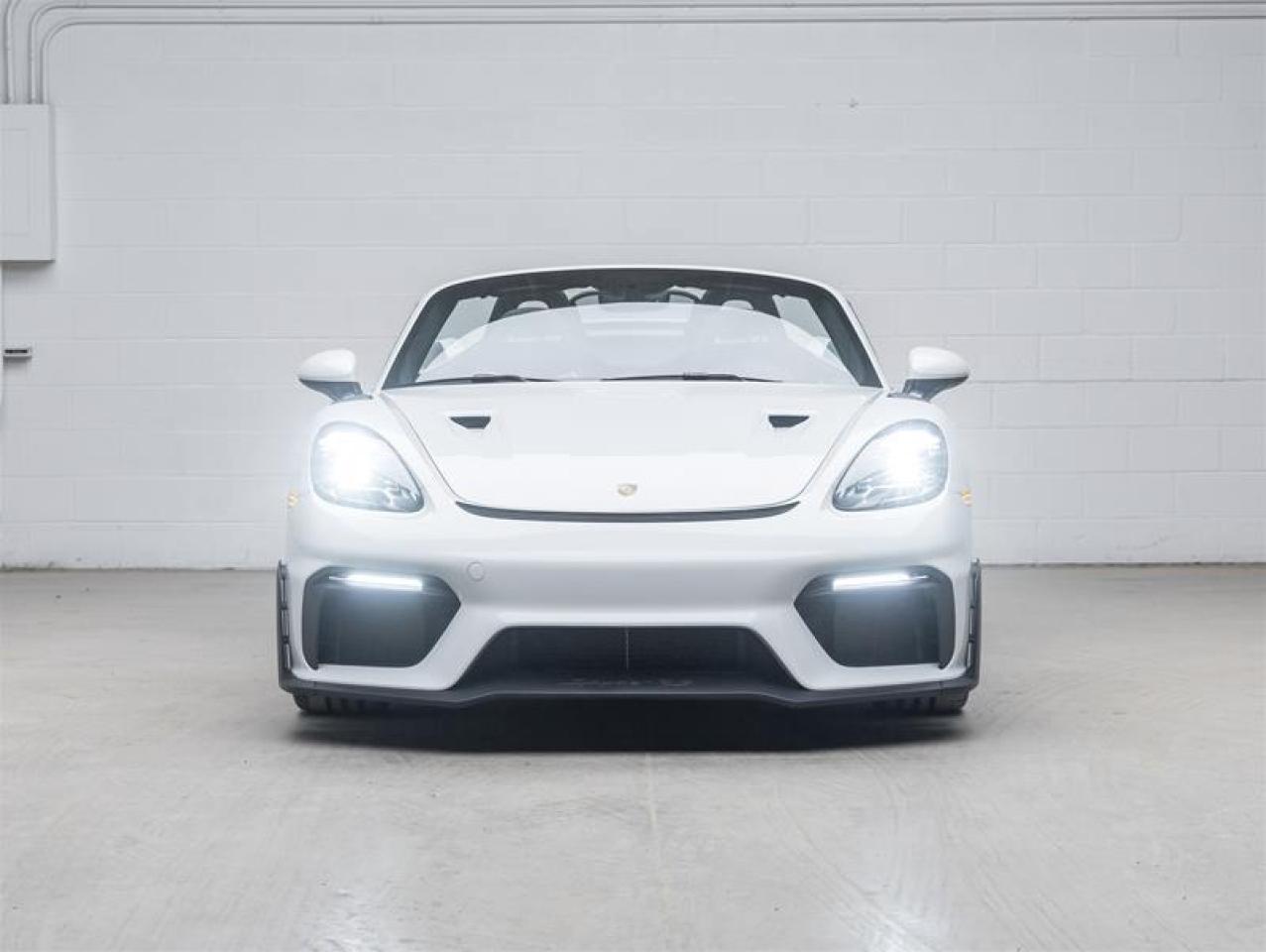 2025 Porsche 718 Spyder  Photo