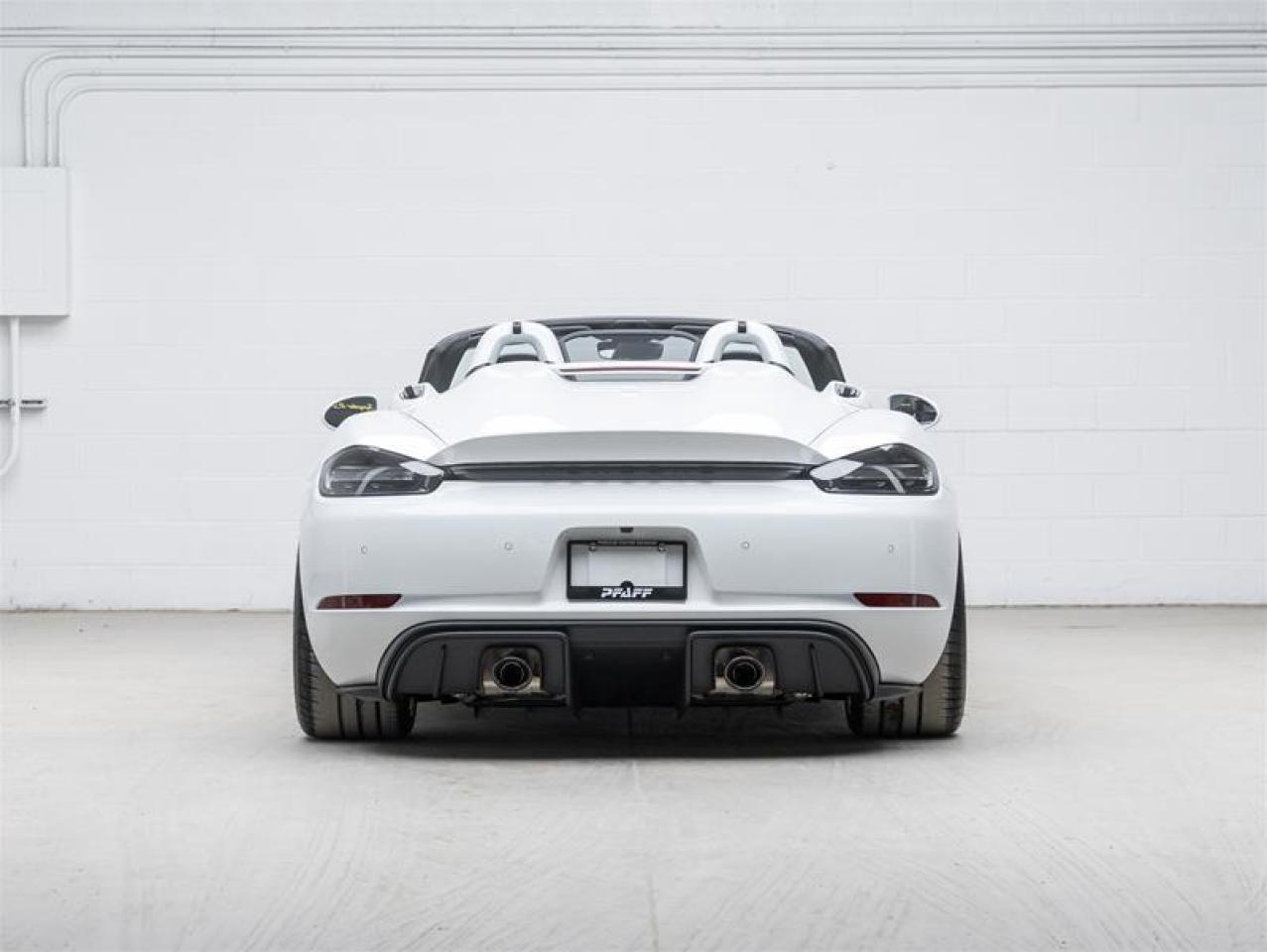 2025 Porsche 718 Spyder  Photo