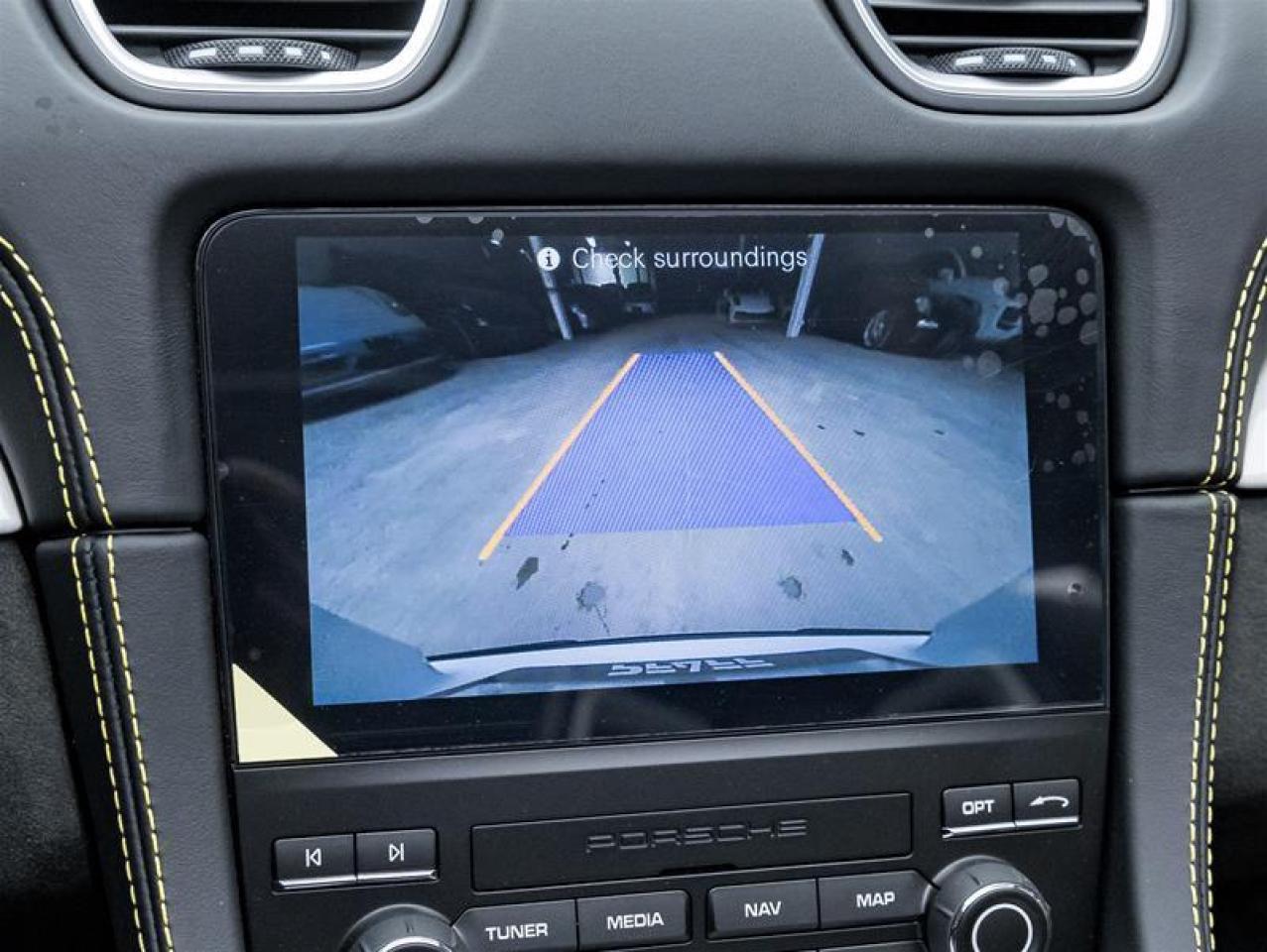 2025 Porsche 718 Spyder  Photo