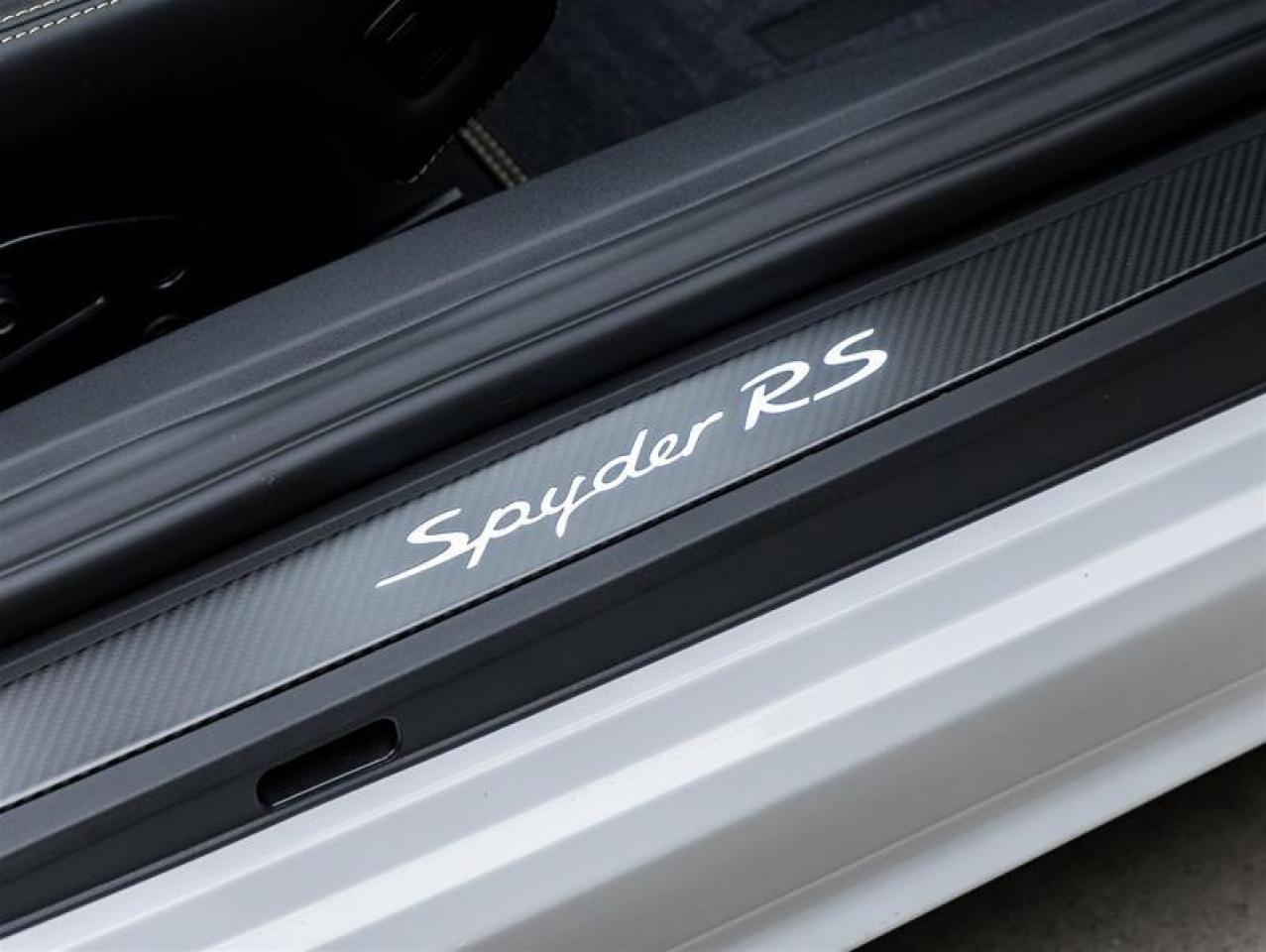 2025 Porsche 718 Spyder  Photo