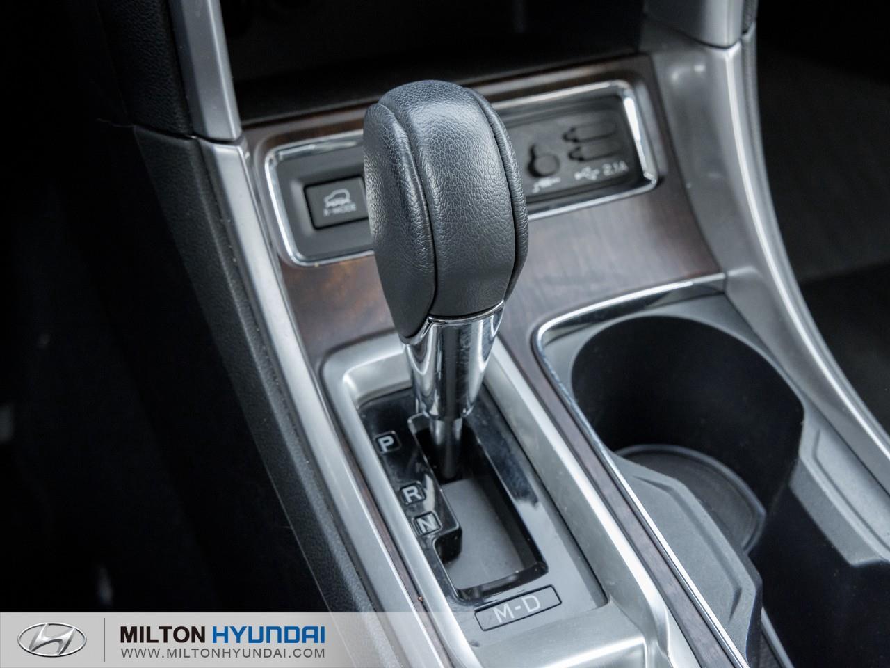 2020 Subaru ASCENT Premier 7-Passenger (CVT) 4dr All-Wheel Drive Photo