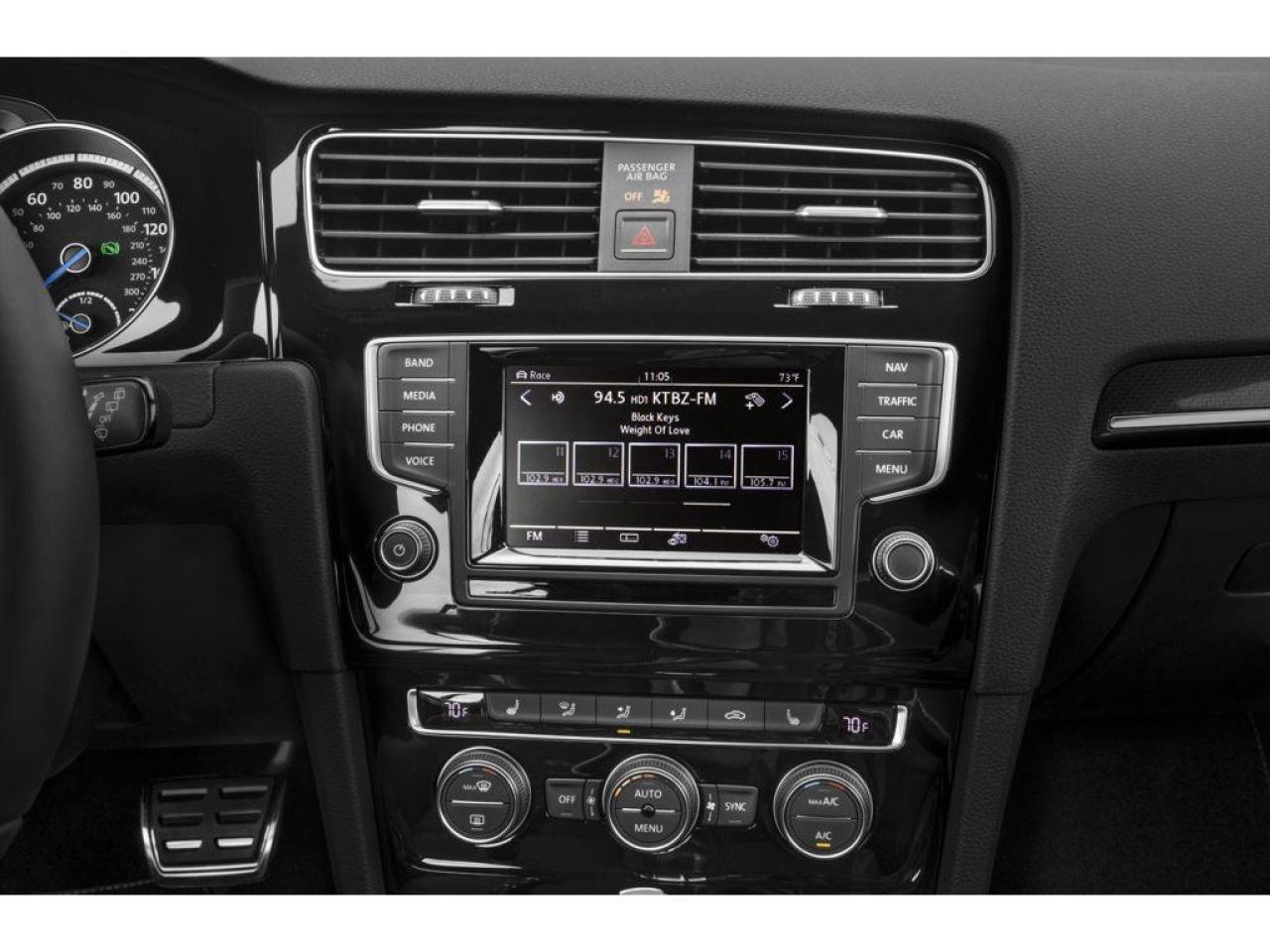 2017 Volkswagen Golf R 2.0 TSI (DSG) 4dr All-Wheel Drive 4MOTION Hatchback Photo