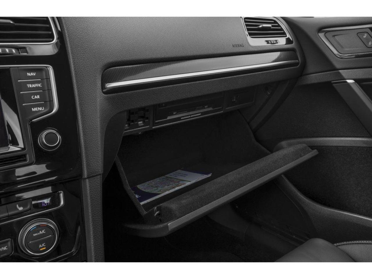 2017 Volkswagen Golf R 2.0 TSI (DSG) 4dr All-Wheel Drive 4MOTION Hatchback Photo