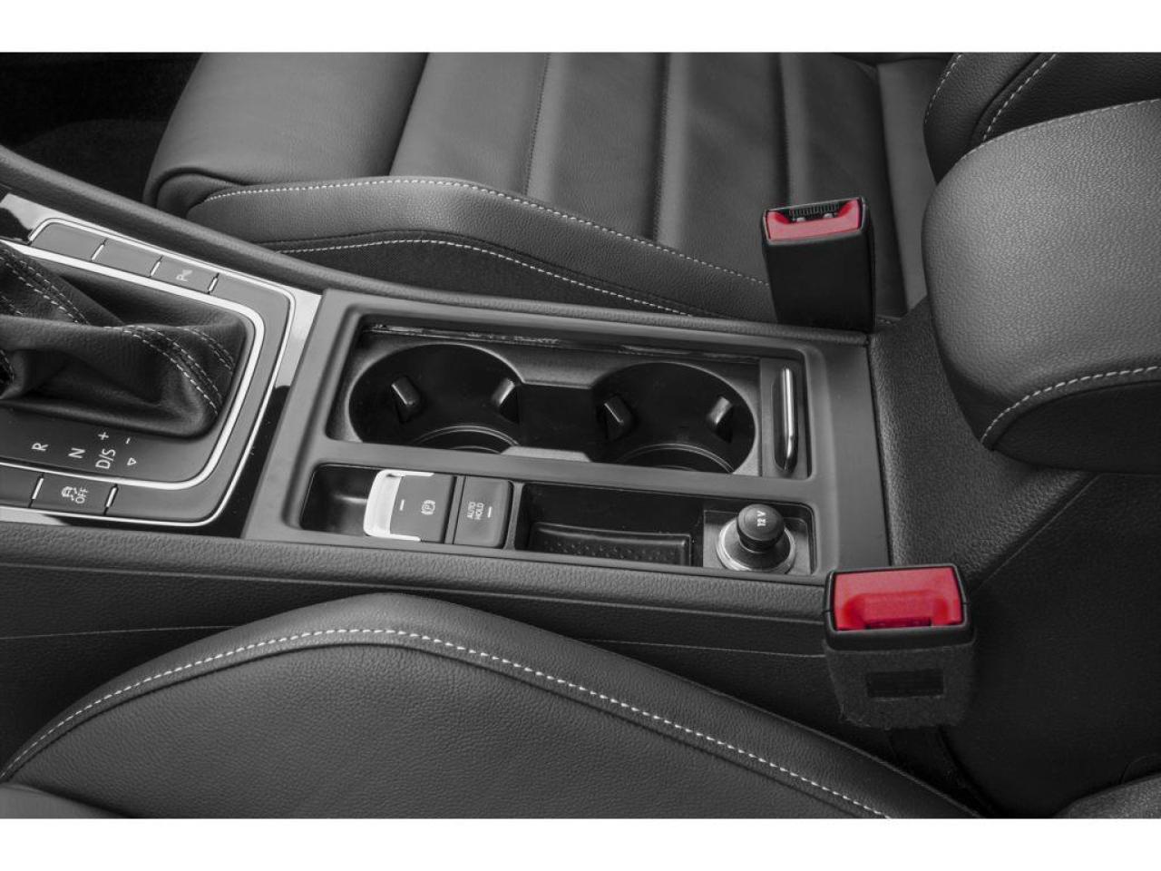 2017 Volkswagen Golf R 2.0 TSI (DSG) 4dr All-Wheel Drive 4MOTION Hatchback Photo