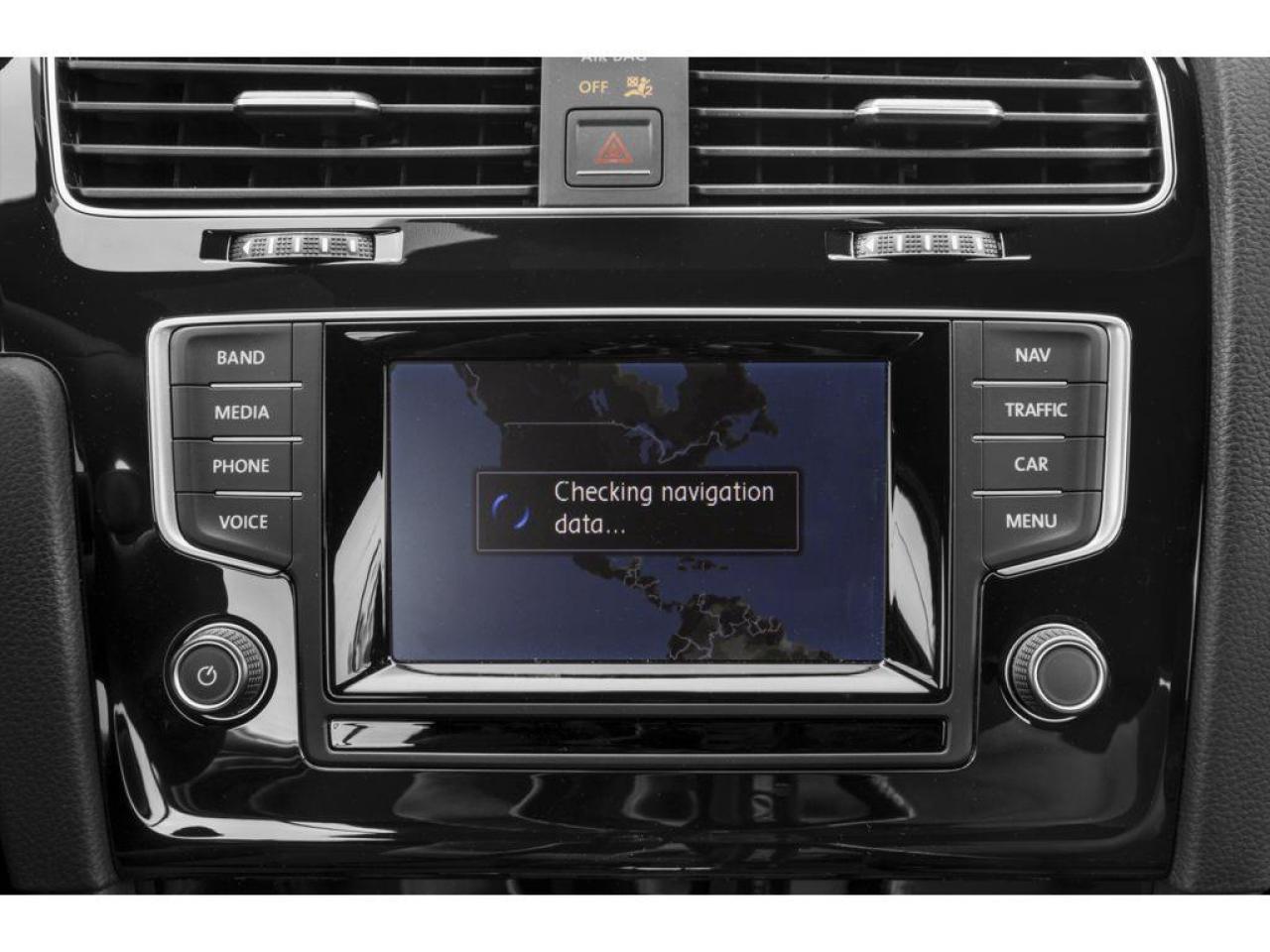 2017 Volkswagen Golf R 2.0 TSI (DSG) 4dr All-Wheel Drive 4MOTION Hatchback Photo