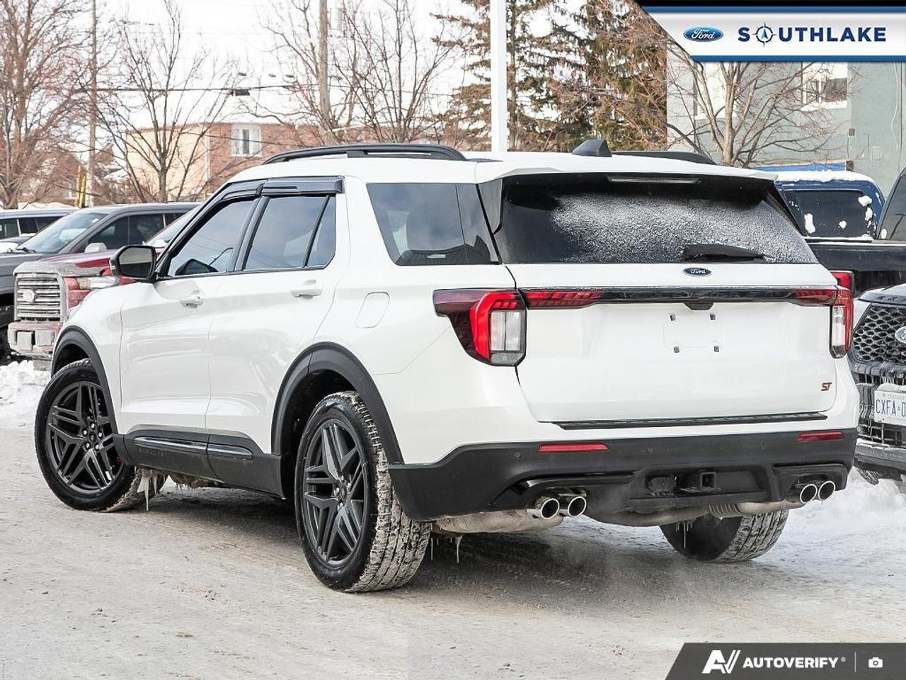 2025 Ford Explorer ST 4dr 4x4 Photo