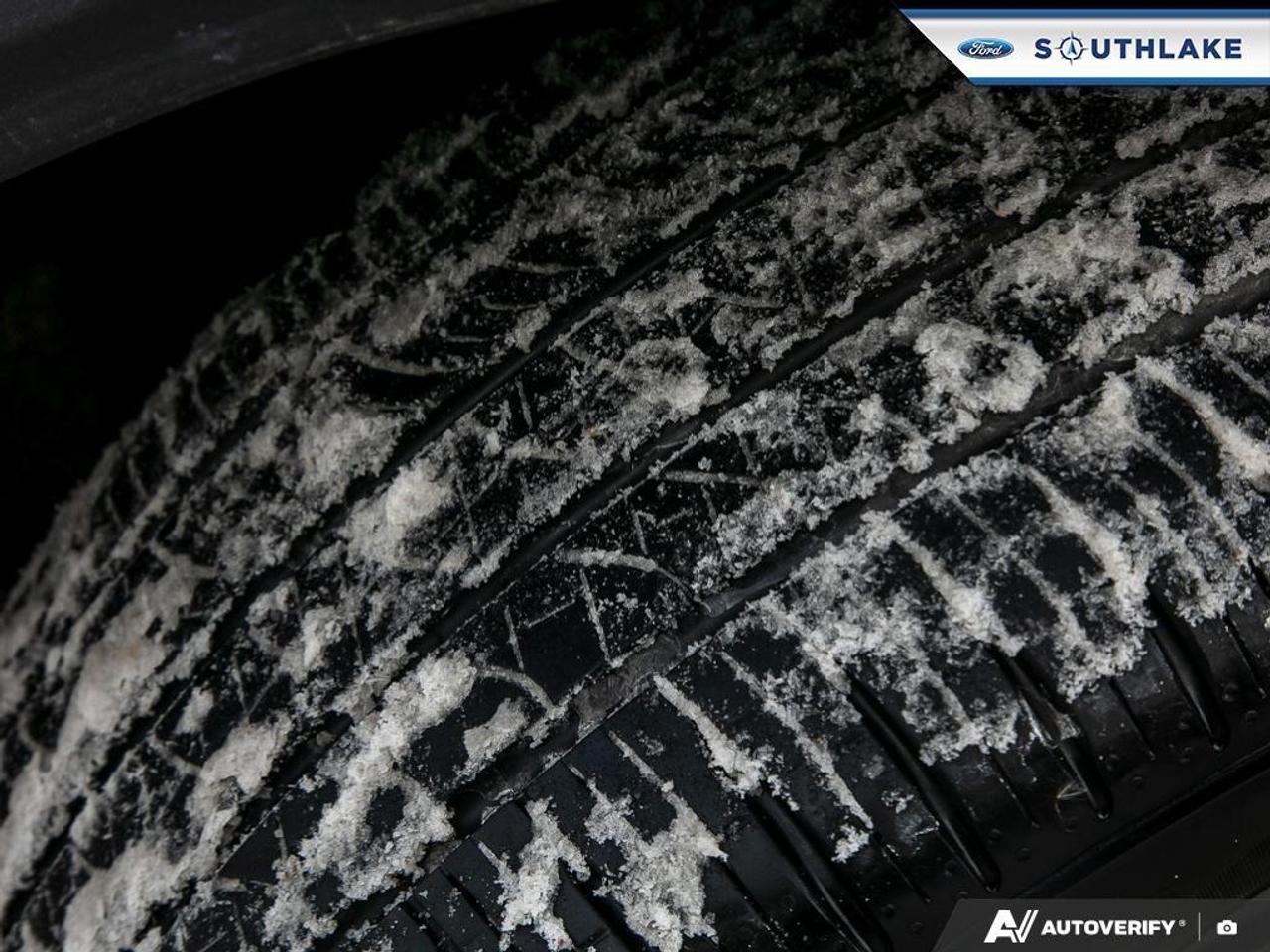 2025 Ford Explorer ST 4dr 4x4 Photo