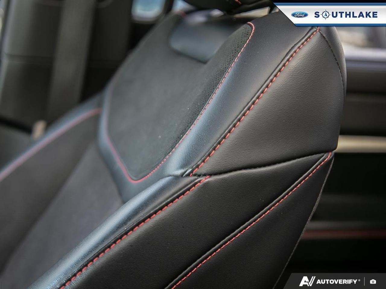 2025 Ford Explorer ST 4dr 4x4 Photo