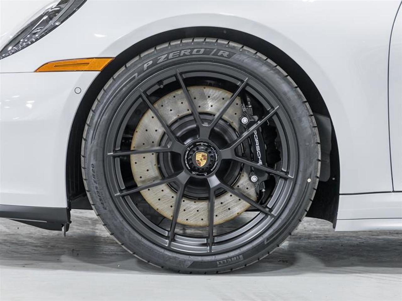 2026 Porsche 911  Photo