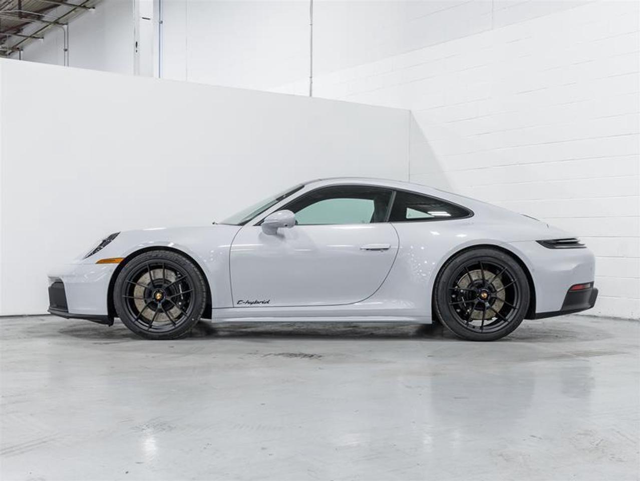 2026 Porsche 911  Photo