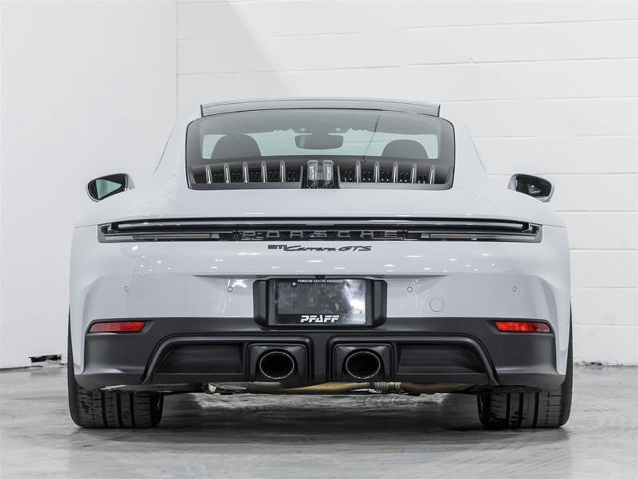 2026 Porsche 911  Photo