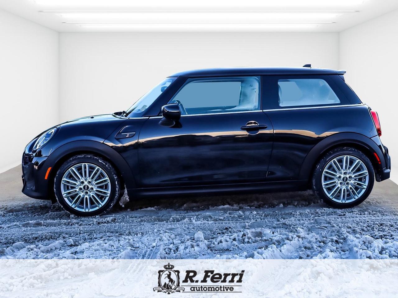 2023 MINI 3 Door Cooper S 2dr Hatchback Photo4