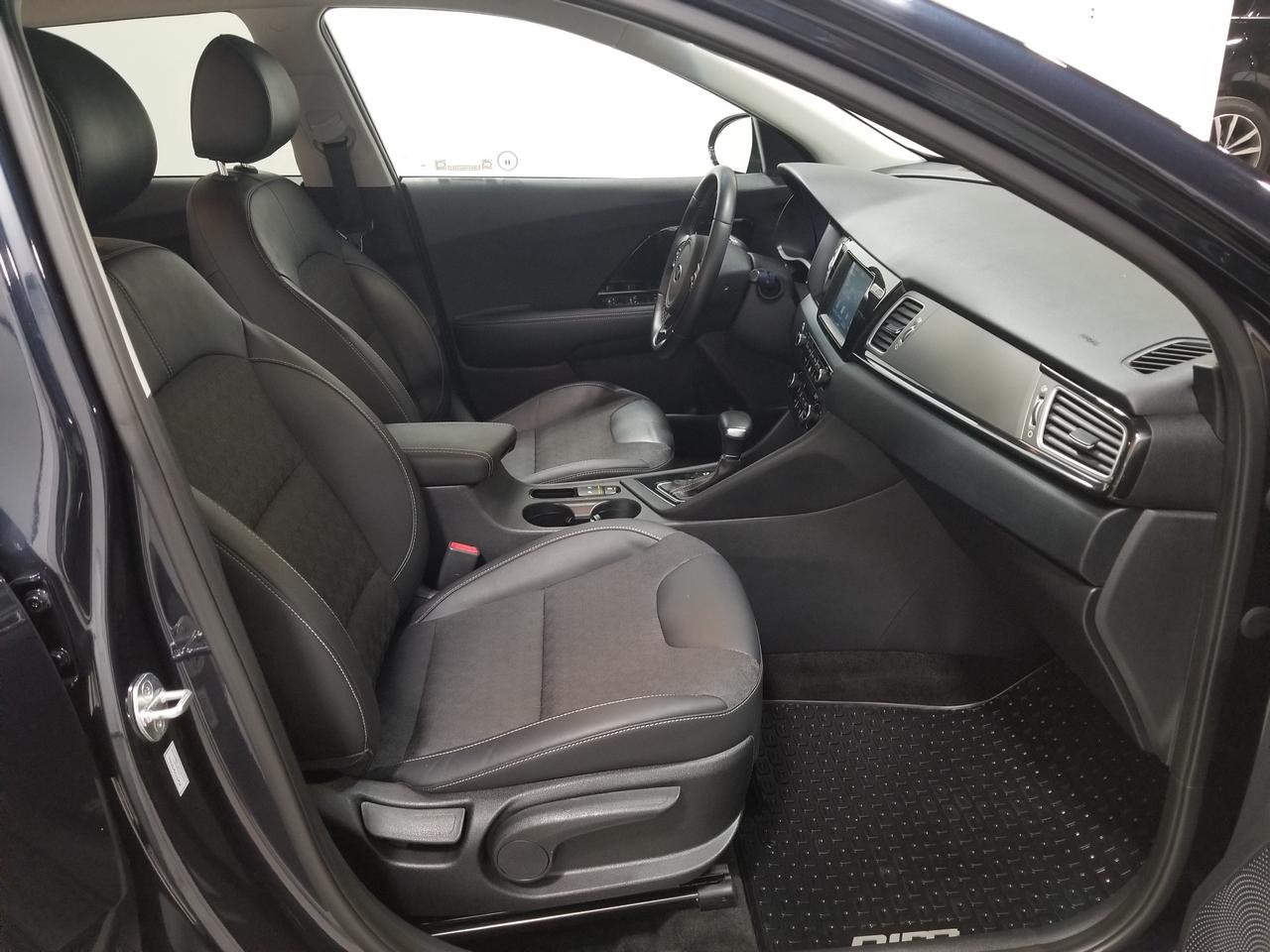 2019 Kia NIRO EX 4dr Front-Wheel Drive Sport Utility Photo