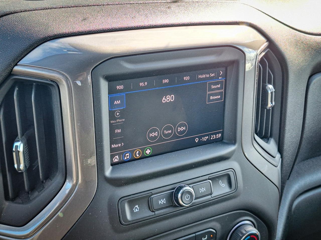 2024 Chevrolet SILVERADO 2500HD  Photo