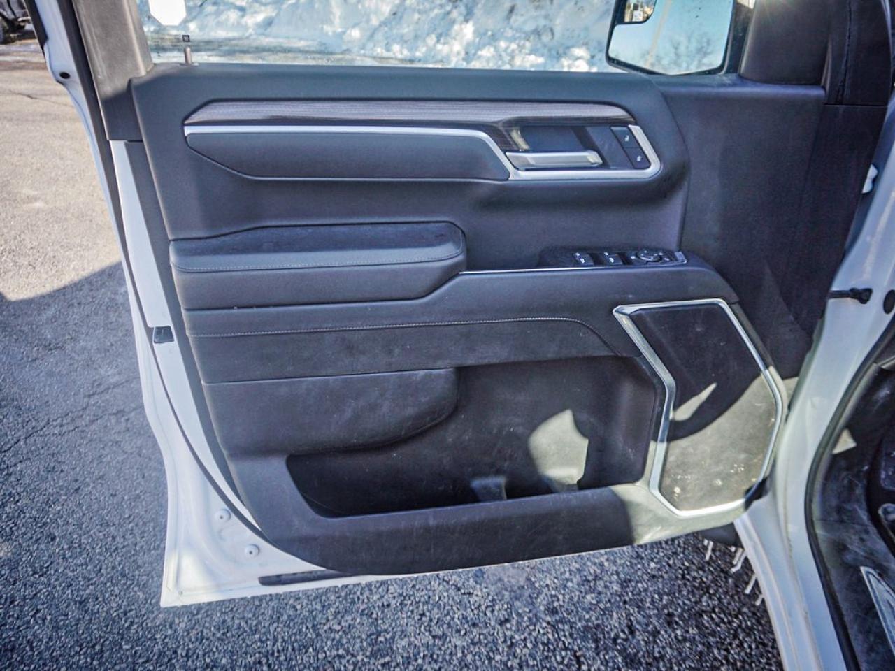 2025 Chevrolet Silverado 1500  Photo